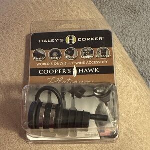 Haley’s Corker 5 in 1 Wine Accessory Platinum Cooper’s Hawk Aerator NWT USA